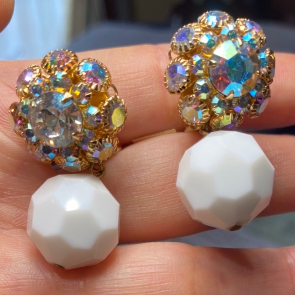 SWAROVSKI clip on earrings